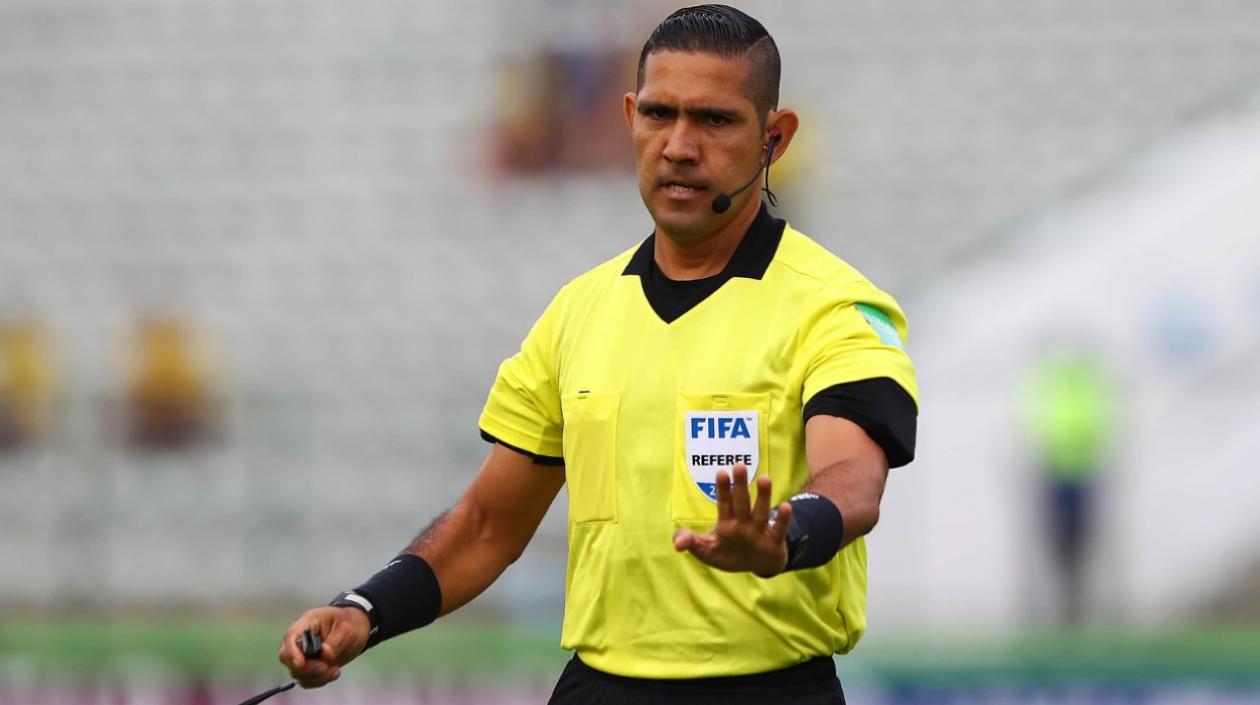 Guillermo Guerrero, árbitro ecuatoriano. 