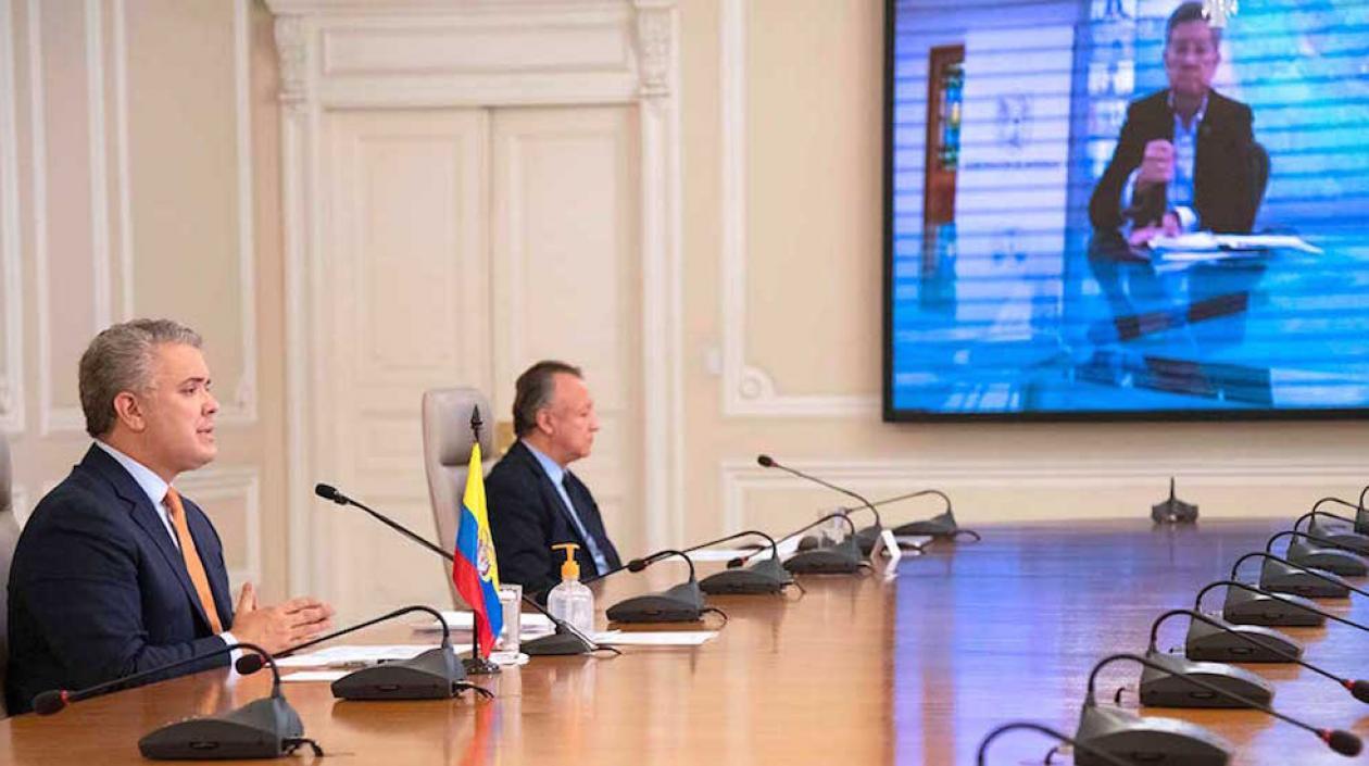 El Presidente Iván Duque y el Viceministro Luis Alexander Moscoso.