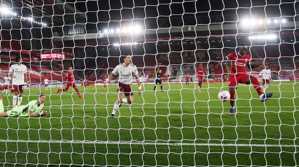 Momento del gol de Sadio Mané.