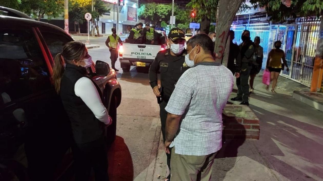 Caravana de seguridad.