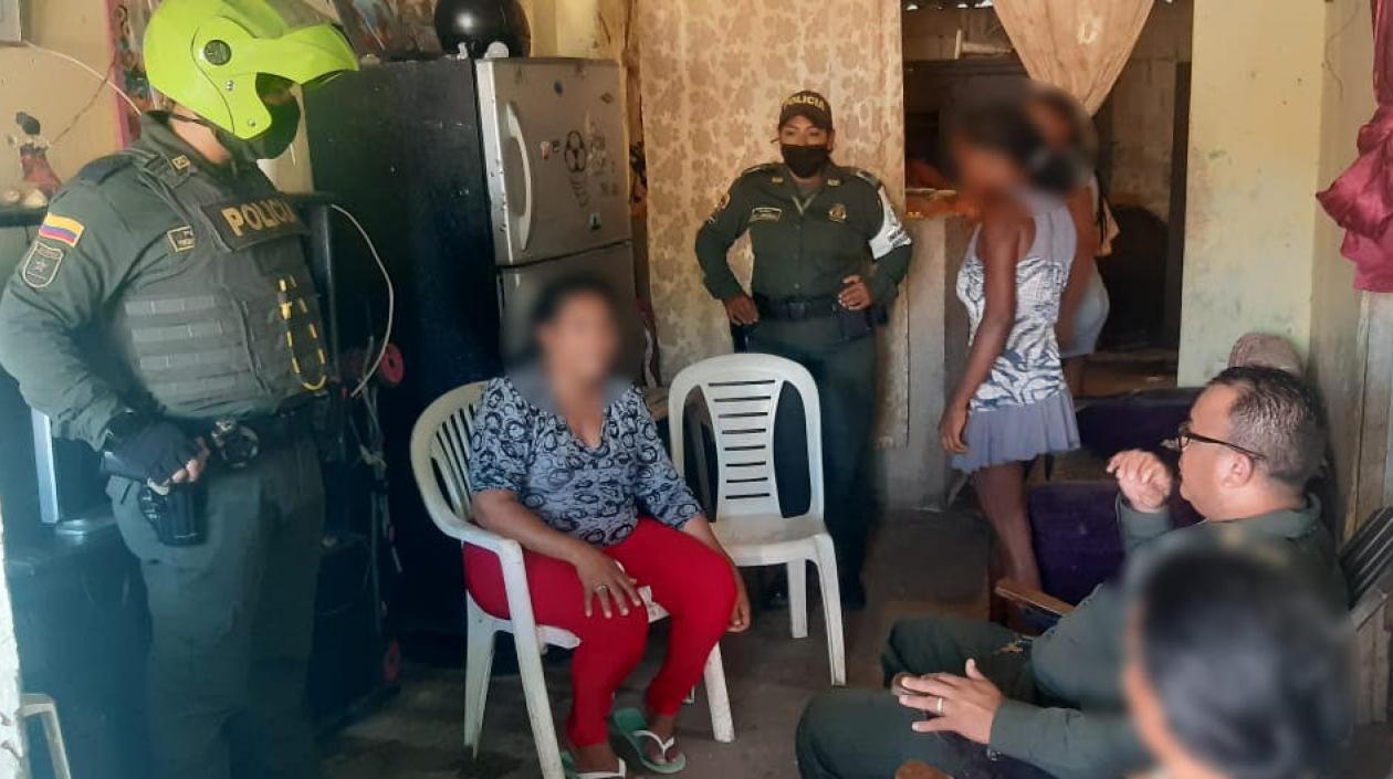 Madres de menores que consumían cerveza el 31 de diciembre.