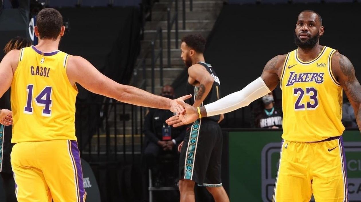 Marc Gasol y LeBron James. 