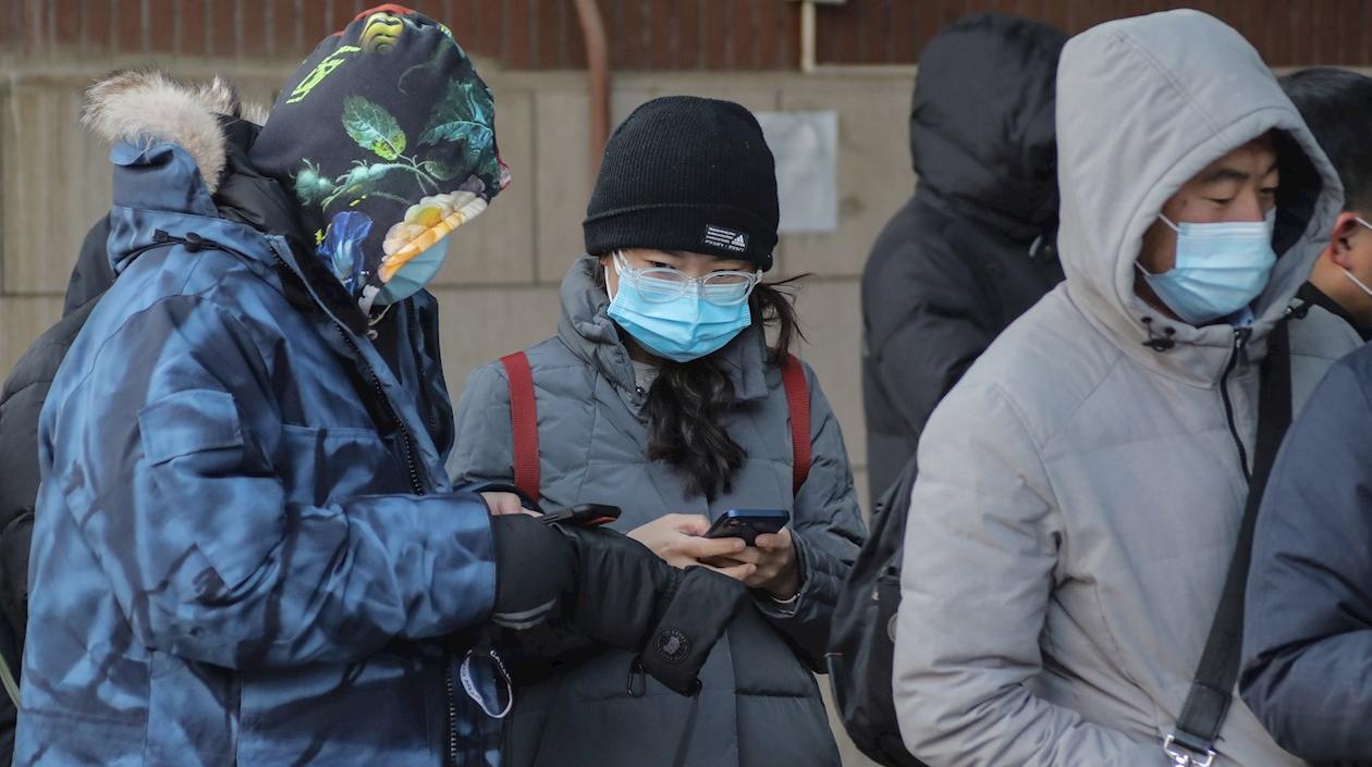  El equipo tomó datos de más de 60.107 persona.s sanas en China