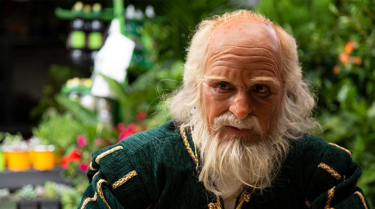 Víctor Hugo Trespalacios interpretando a Shakespeare.