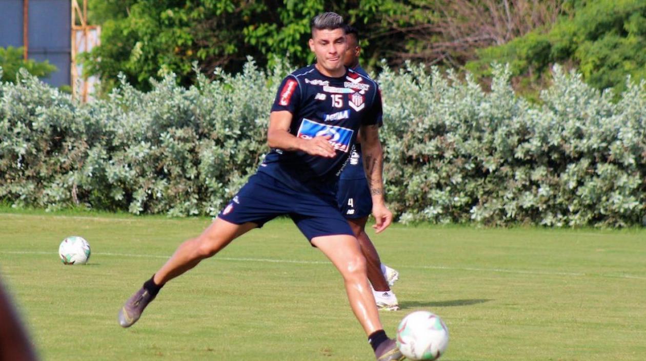 Michael Rangel, delantero.