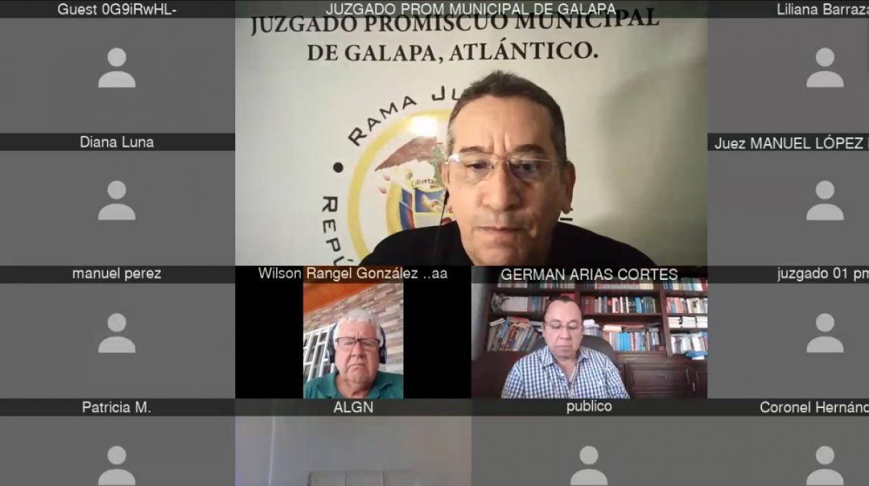 El Juez presidiendo la audiencia de hoy.