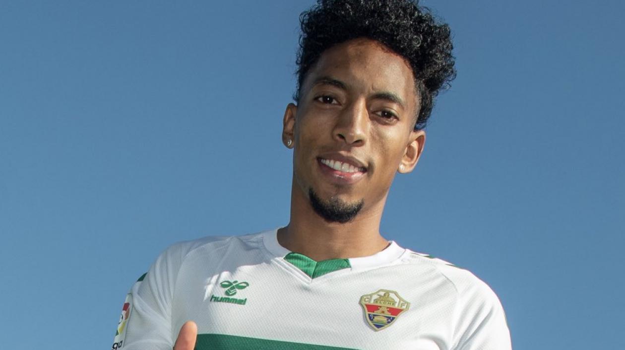 Colombiano Johan Mojica, reciente fichaje del Elche.