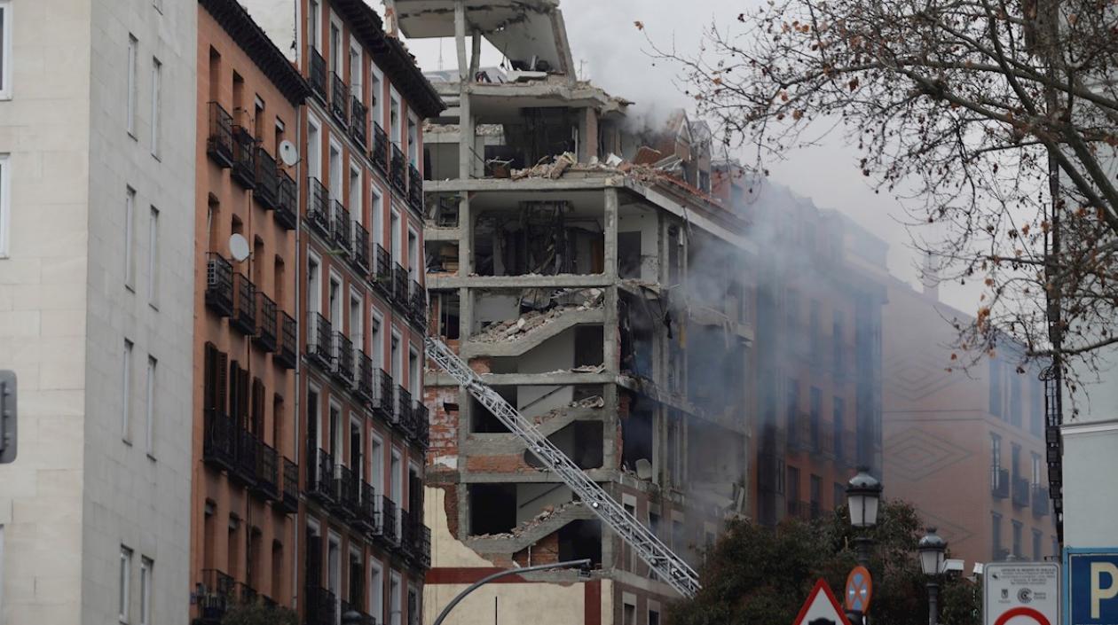 Al menos tres personas murieron tras la explosión en Madrid.