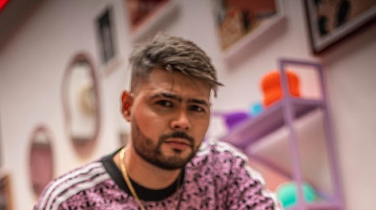 El cantante Frankie Cavana.