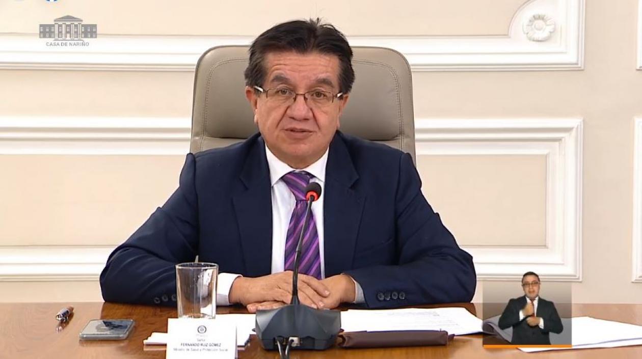 Ministro de Salud Fernando Ruiz.