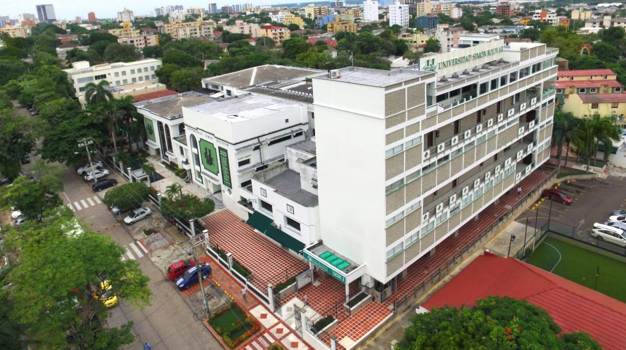 Fachada de la Universidad Simón Bolívar.