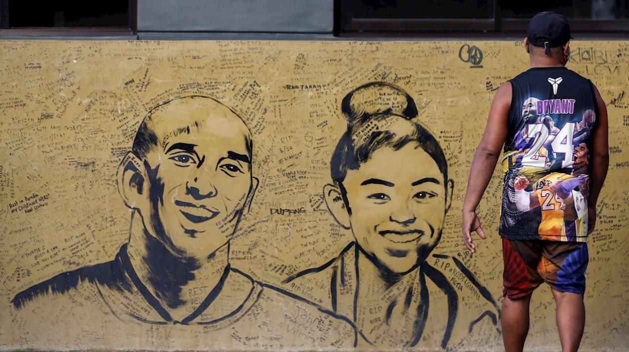 Mural en Filipinas de Kobe Bryant y su hija.