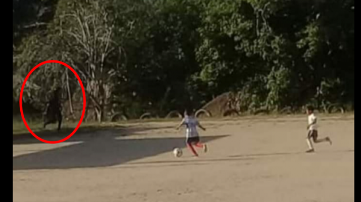 Foto donde aparece la sombra desconocida. 