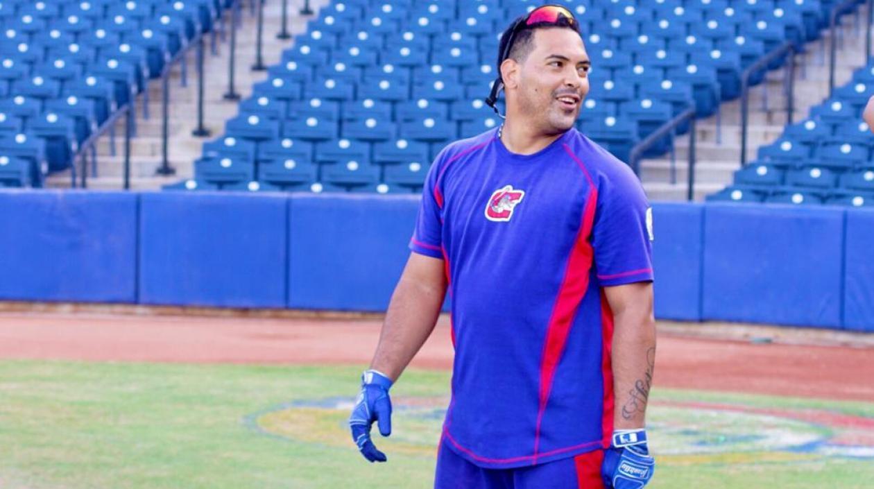 Robinson Cabrera, pelotero venezolano de Caimanes. 