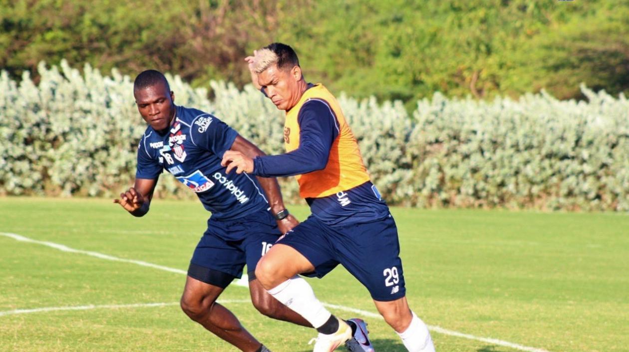 Teófilo Gutiérrez y Germán Mera serán inicialistas. 
