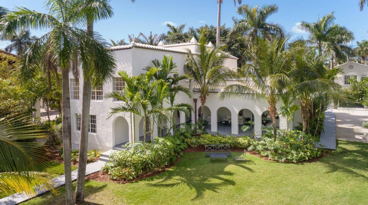 Imagen de la mansión.