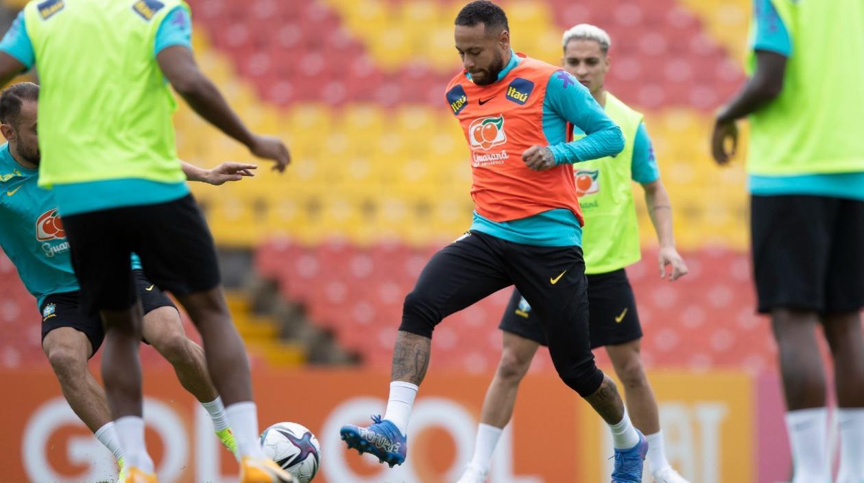 Neymar, delantero brasileño. 