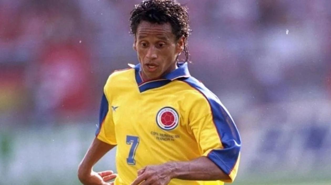 Anthony De Ávila, delantero colombiano. 