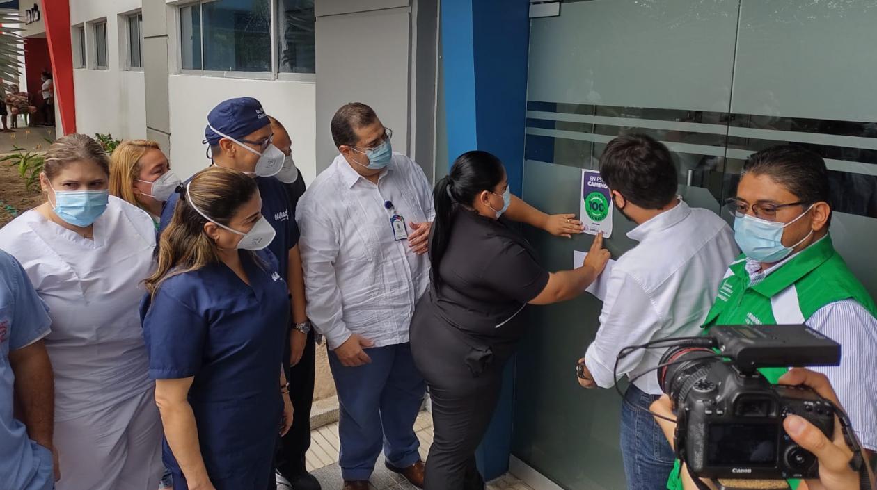 MiRed recibió el sello 100% vacunación.