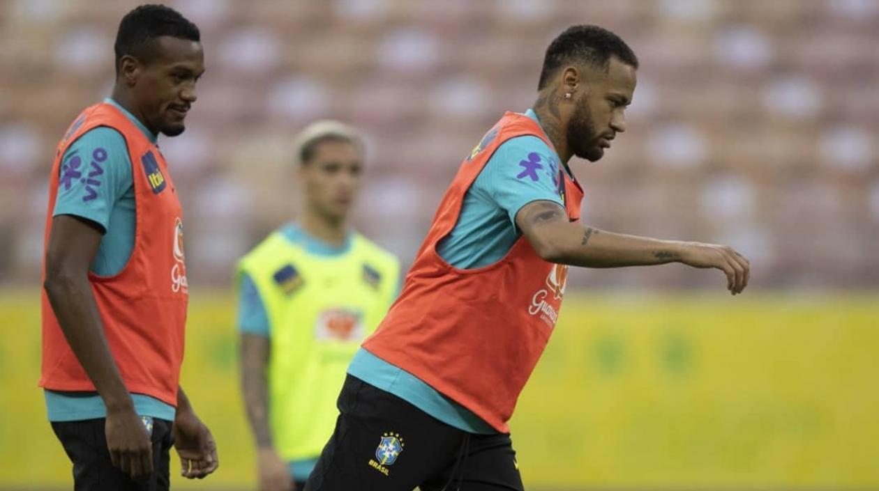 Neymar durante el entrenamiento. 