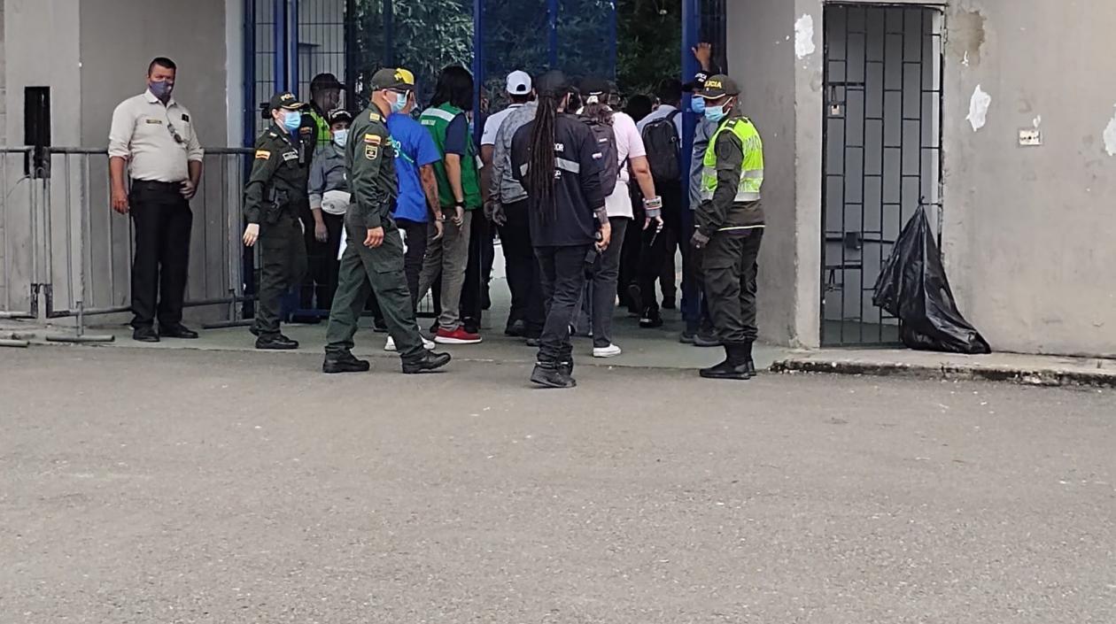 Puertas del Metropolitano.