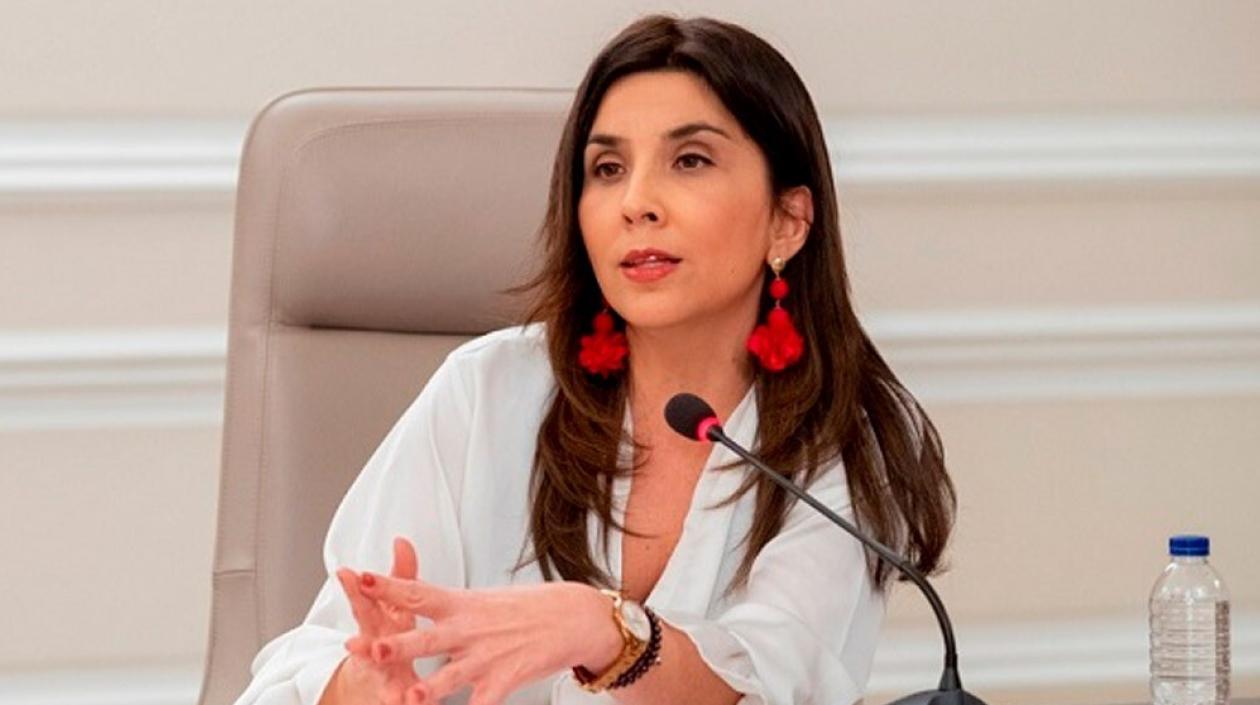 María Victoria Angulo, ministra de Educación.