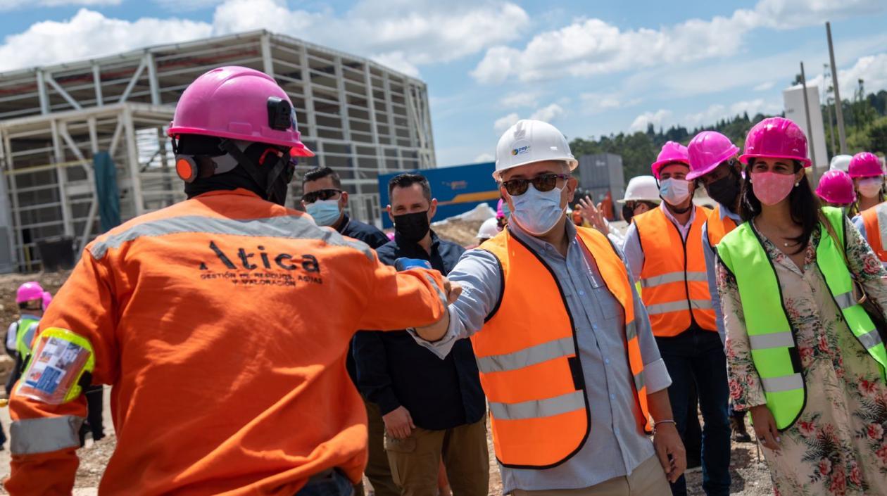 Presidente Duque visitó la planta en construcción de PepsiCo, en Guarne, Antioquia.