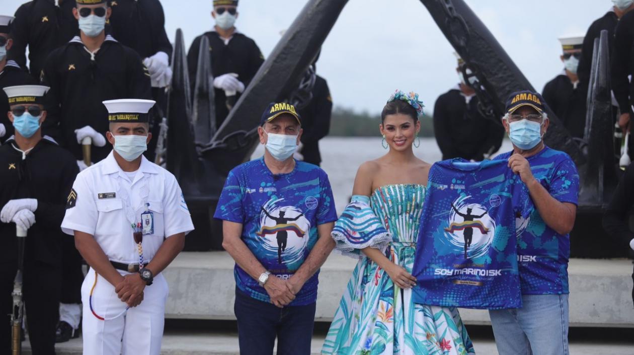 Valeria Charris, Reina del Carnaval de Barranquilla y capitana de la carrera Soy Marino. 