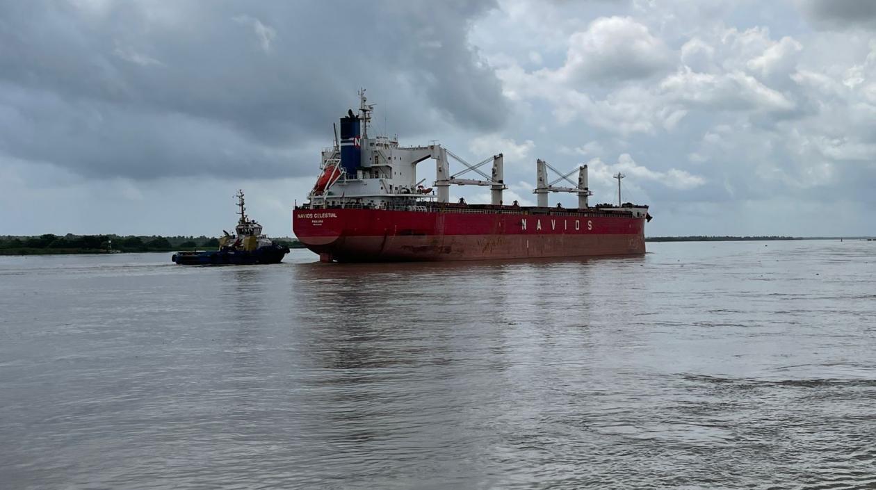 Findeter y Cormagdalena deberán explicar las acciones adoptadas para garantizar la navegabilidad en el canal de acceso.   