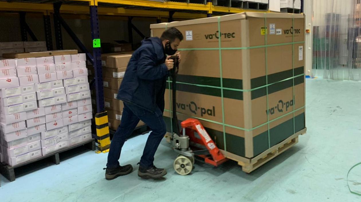 Imagen de las vacunas que llegaron.