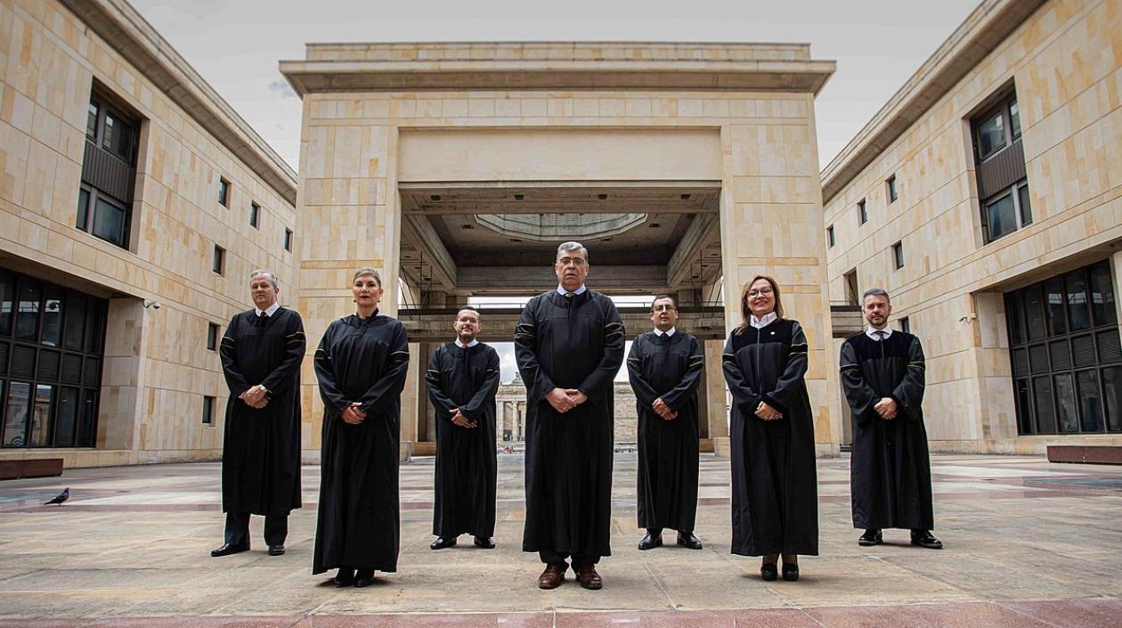 Imagen de los magistrados de la Comisión.
