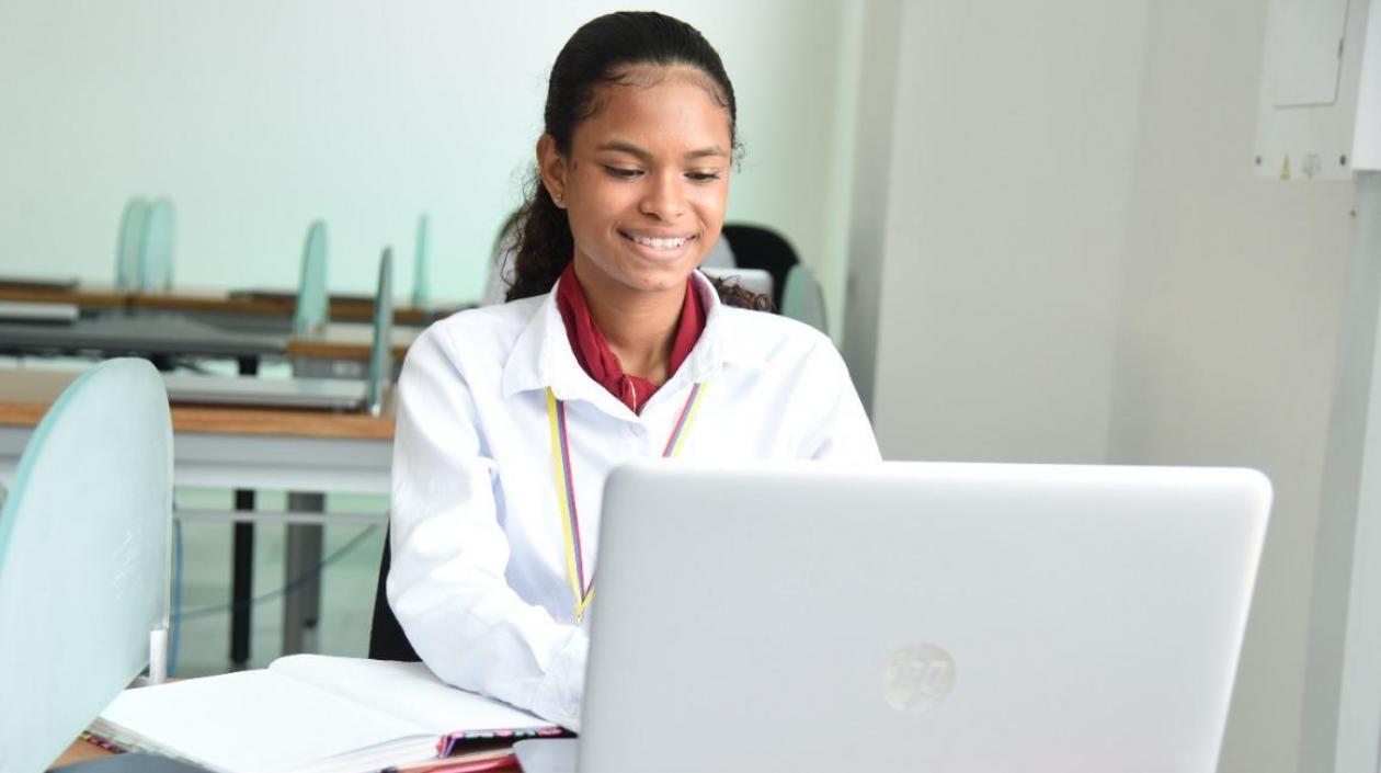 Son más de 27 mil cupos en 17 programas de formación, 12 técnicos, 3 tecnólogos y 2 especializaciones tecnológicas.