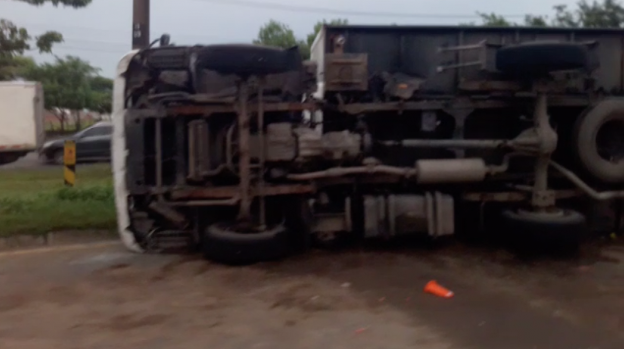 Así quedó el furgón.