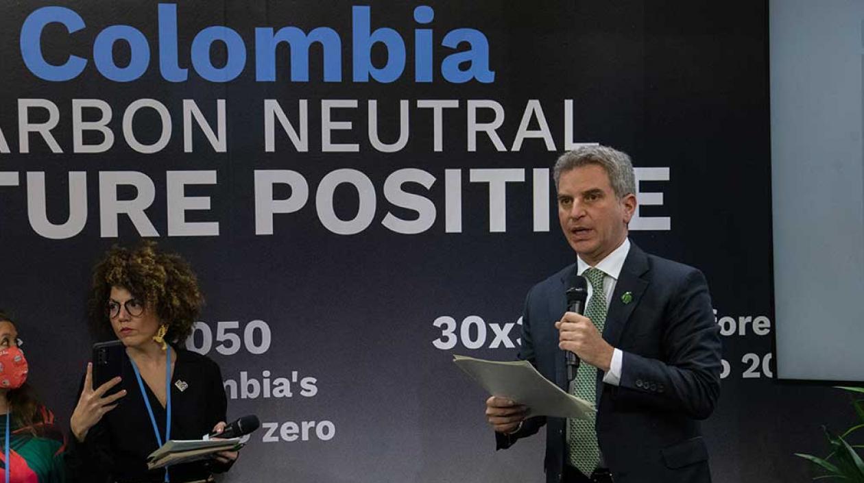 El Ministro de Ambiente, Carlos Eduardo Correa.