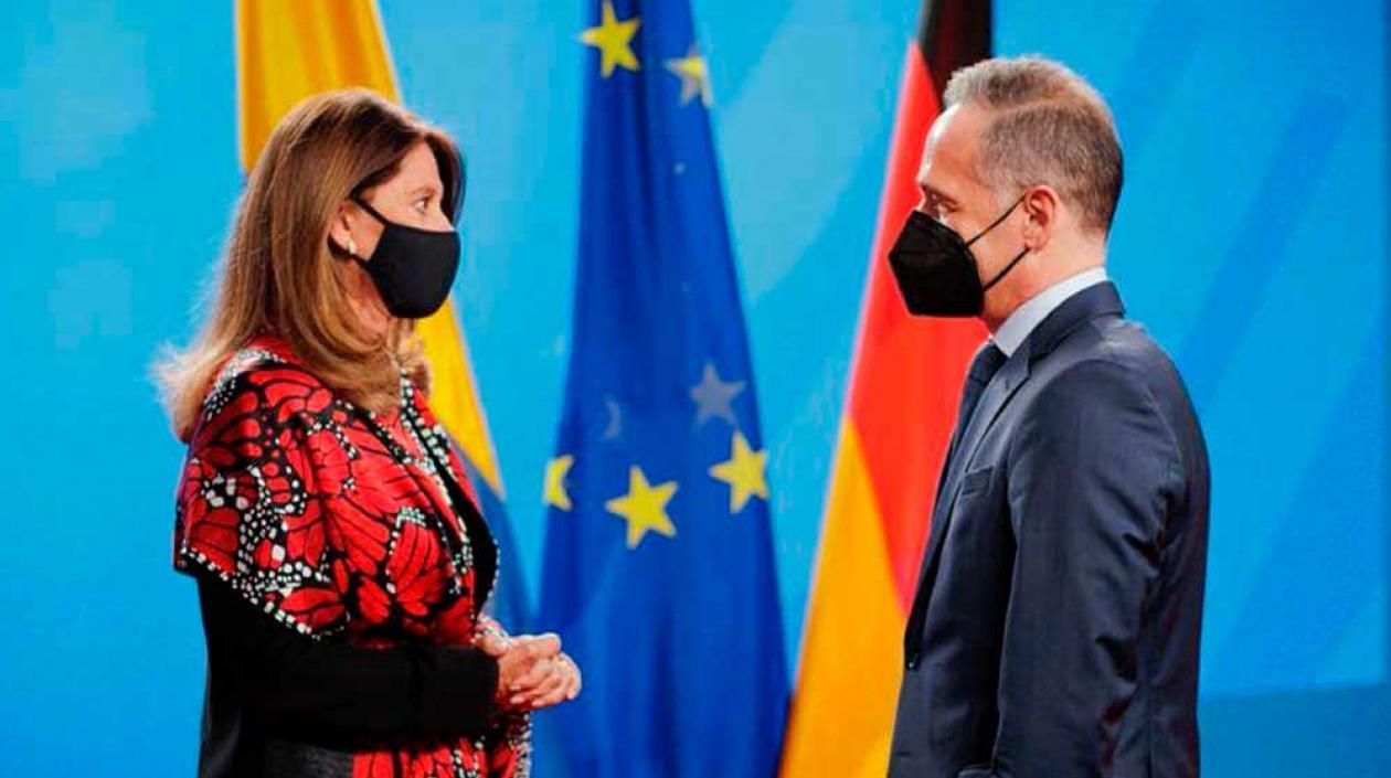 Marta Lucía Ramírez y Frank-Walter Steinmeier.