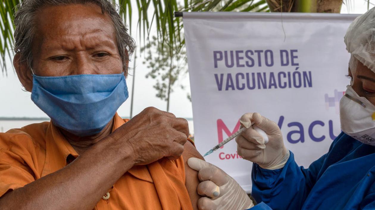 Sigue la vacunación de los pueblos indígenas.