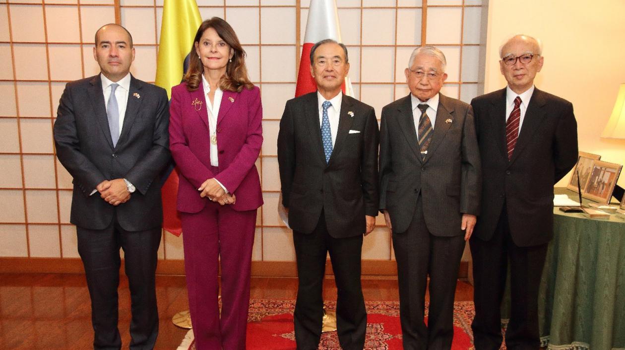 Vicepresidenta durante su visita a Japón.