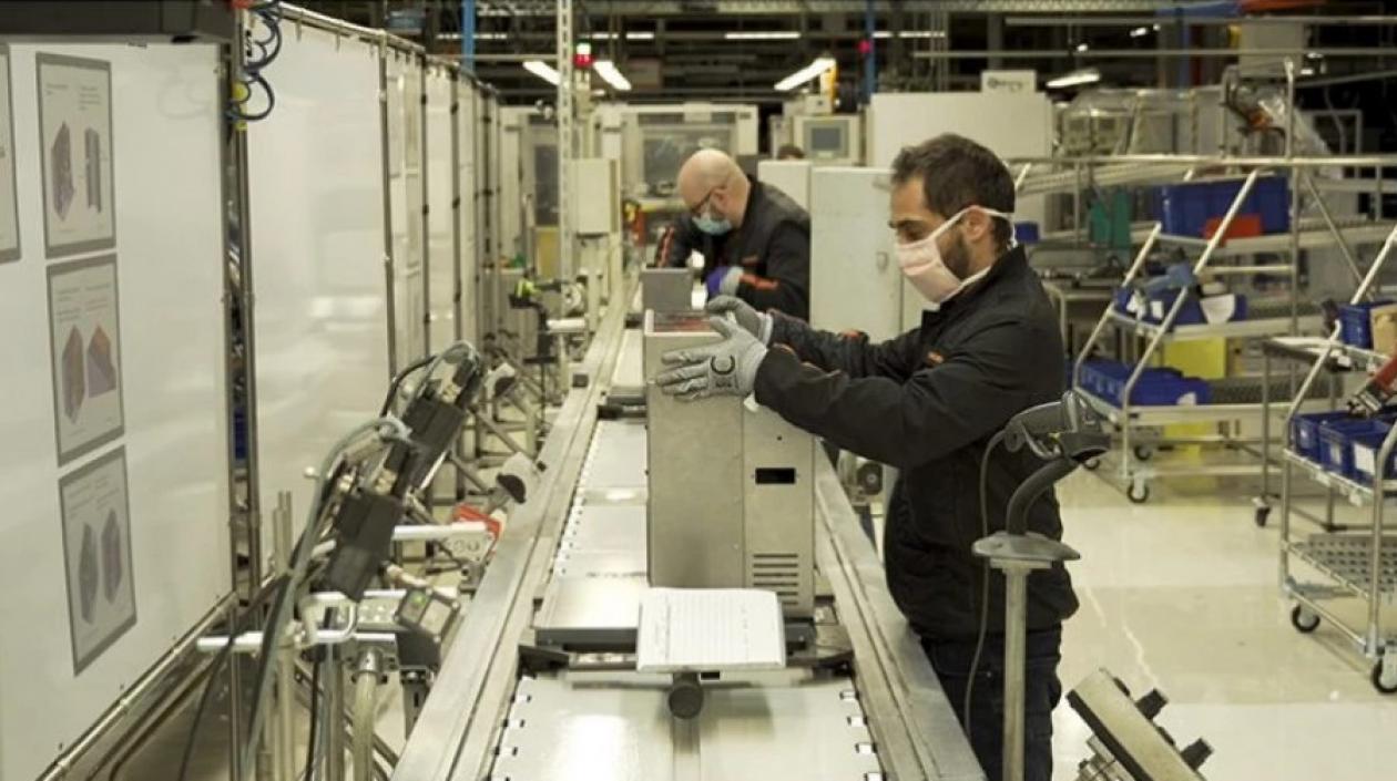 La manufactura registró una variación anual del 15,5 % en septiembre de 2021, y fue "el determinante".