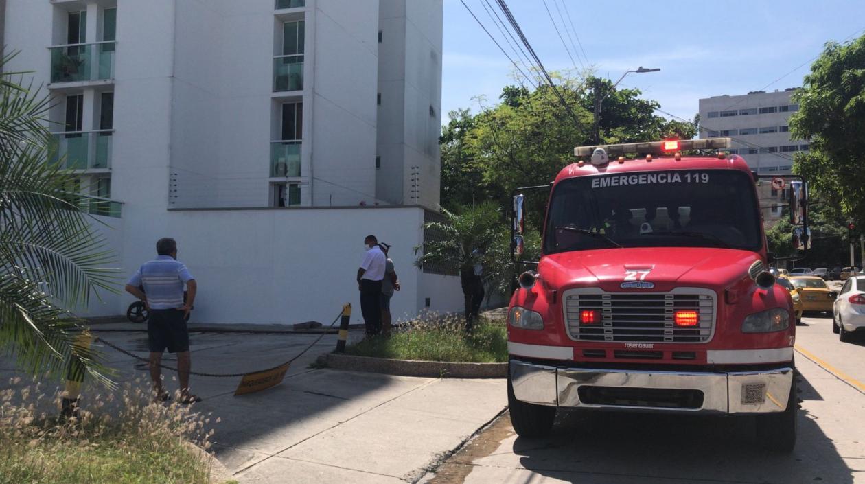 Los bomberos atendieron la emergencia. 