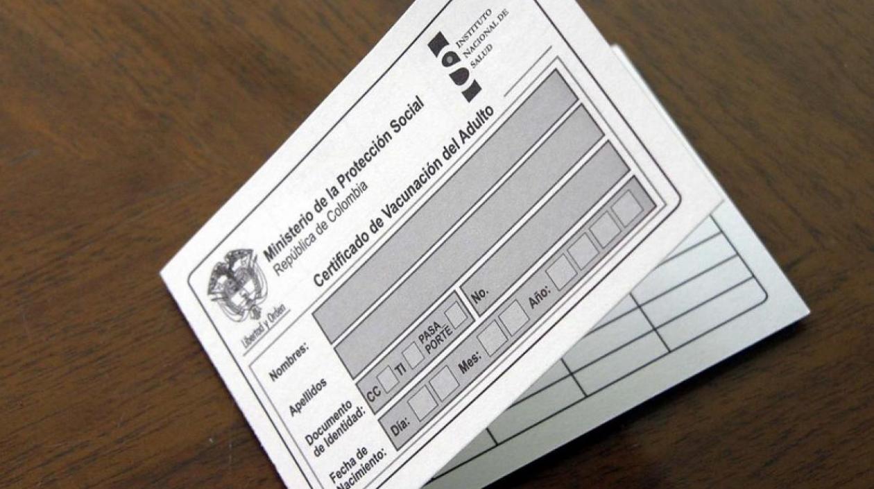 Carnet de vacunación de Covid-19, con esquema completo será exigido en Colombia.