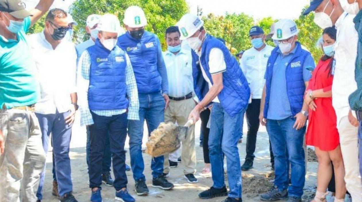 Inició de la construcción del parque. 