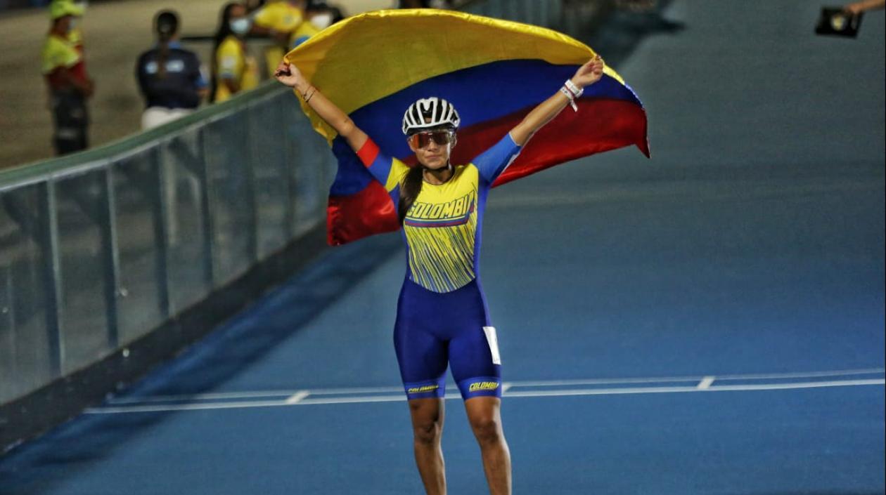 Gabriela Rueda se impone en la prueba de los mil metros. 