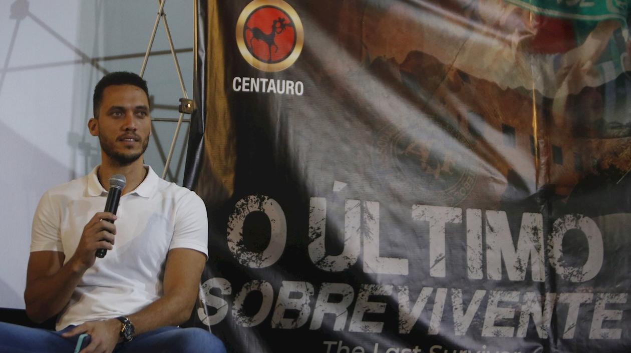 El exfutbolista brasileño Helio Neto.