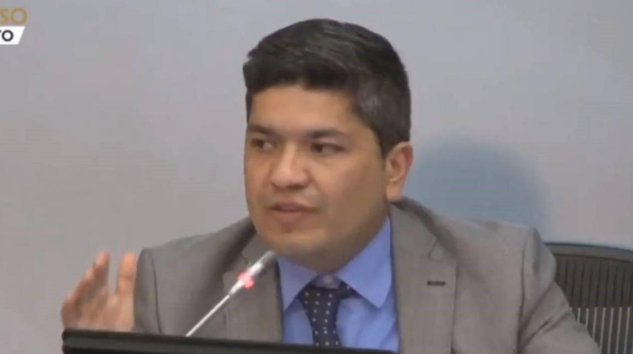 Carlos Eduardo Guevara, autor de la propuesta.