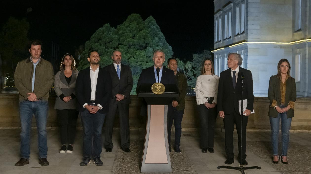 Presidente de Colombia, Iván Duque; y el secretario general de la OEA, Luis Almagro, entre otros.