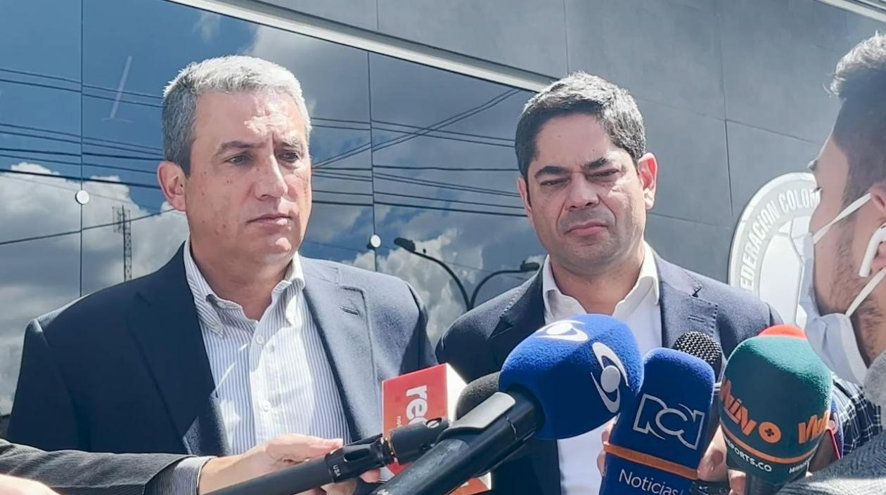 Presidente de la Dimayor y el Ministro de Deportes