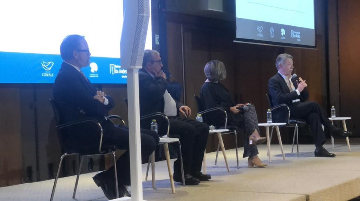 Presentación en Bogotá de la Biblioteca Abierta del Proceso de Paz.