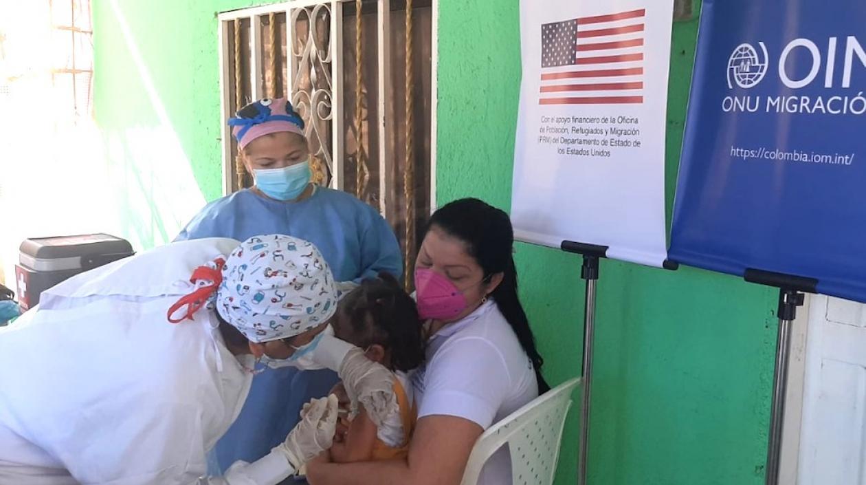 La vacunación también incluye a menores de edad.