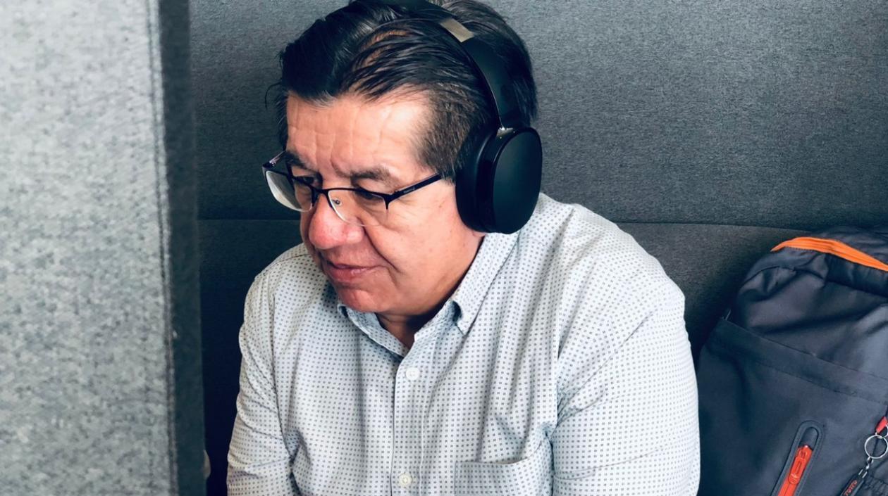 El ministro de Salud, Fernando Ruiz.