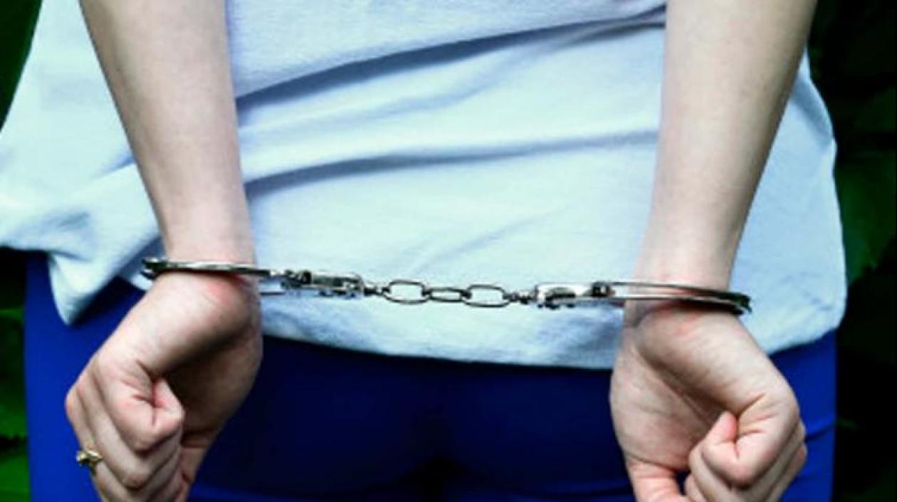 La mujer fue dejada a disposición de la Fiscalía. 